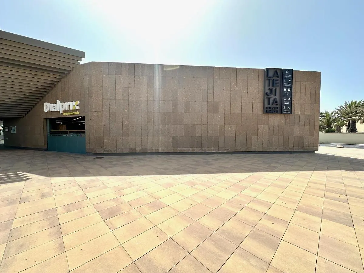 Pambnb - 250M To Beach, Family Pools, Wi-Fi & Bbq 格拉纳迪利亚-德阿沃纳 0*,  西班牙